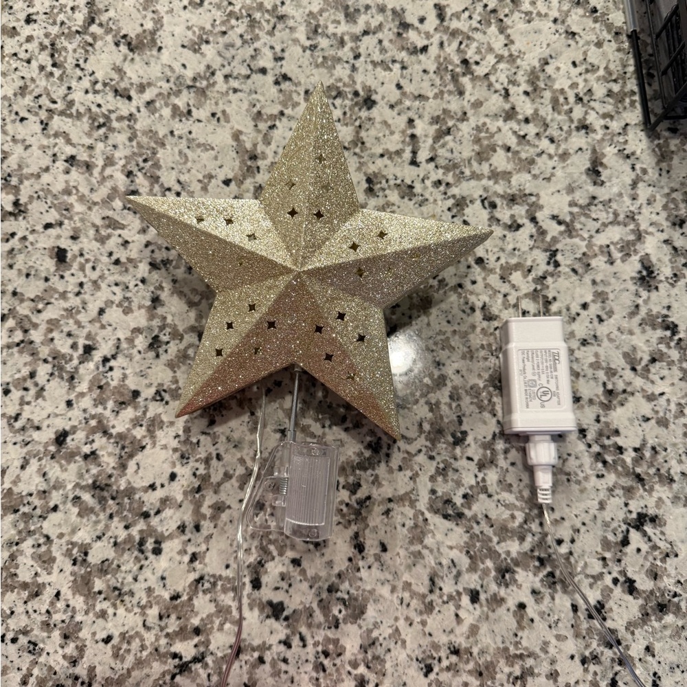 Gold Star Tree Topper with Lights